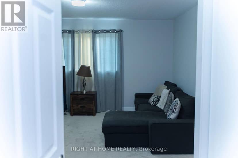 76 Kindred Row — photo 24 of 40