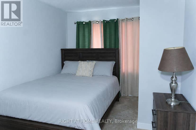76 Kindred Row — photo 17 of 40