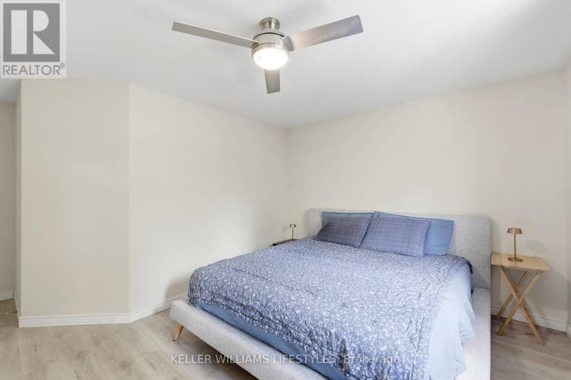 1127 Foxhunt Road — photo 18 of 40