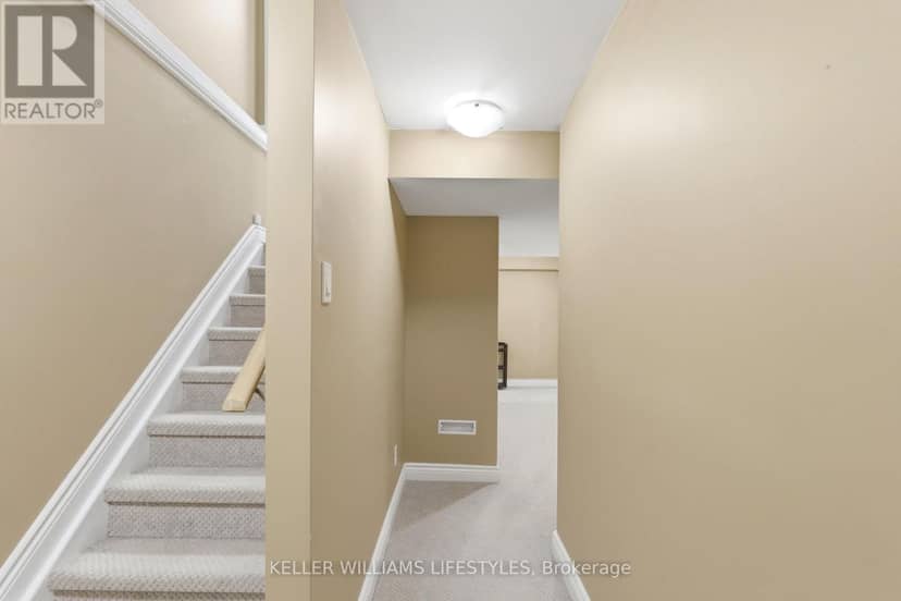 1127 Foxhunt Road — photo 28 of 40