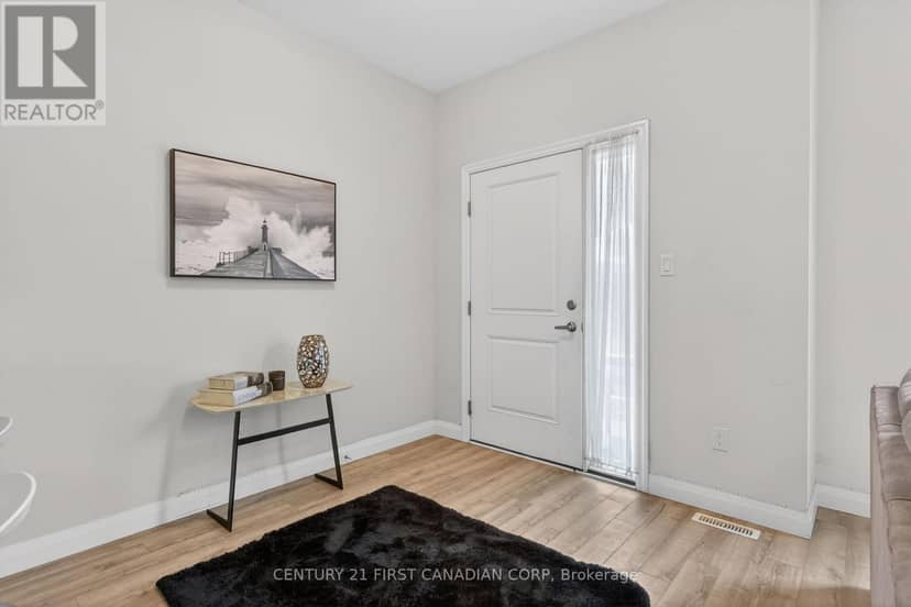 9 - 807 Kleinburg Drive — photo 3 of 23