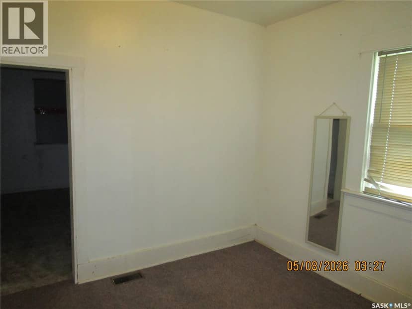 330 2nd Avenue E, Assiniboia, photo 7