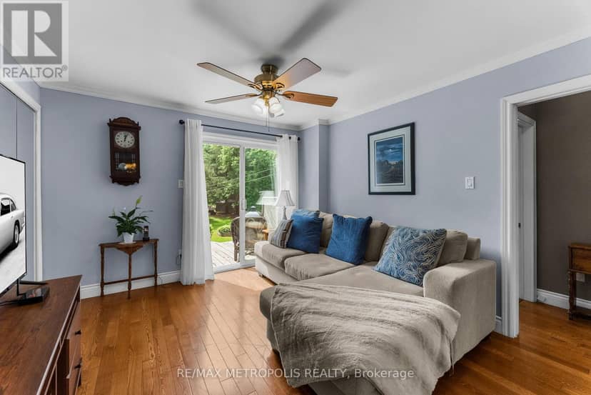 4359 Lloydtown Aurora Road — photo 11 of 40