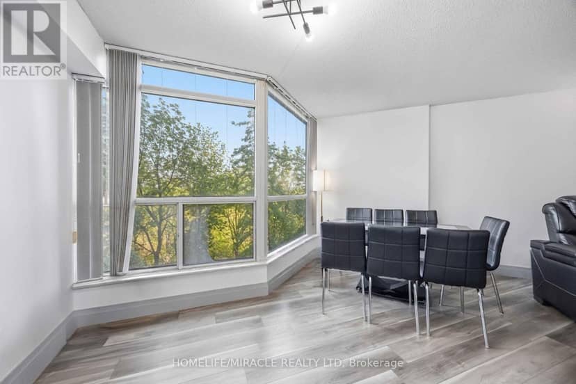 405 - 5 Rowntree Road — photo 16 of 40