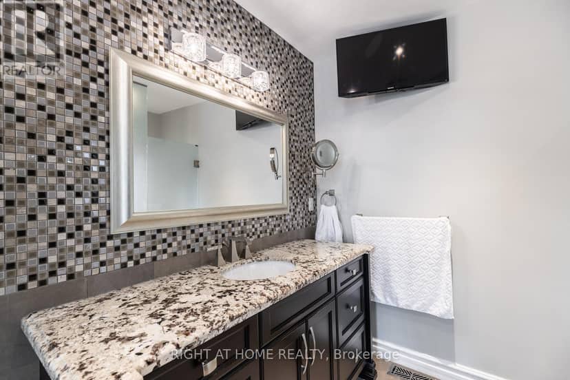 38 Sugarbush Court — photo 15 of 40