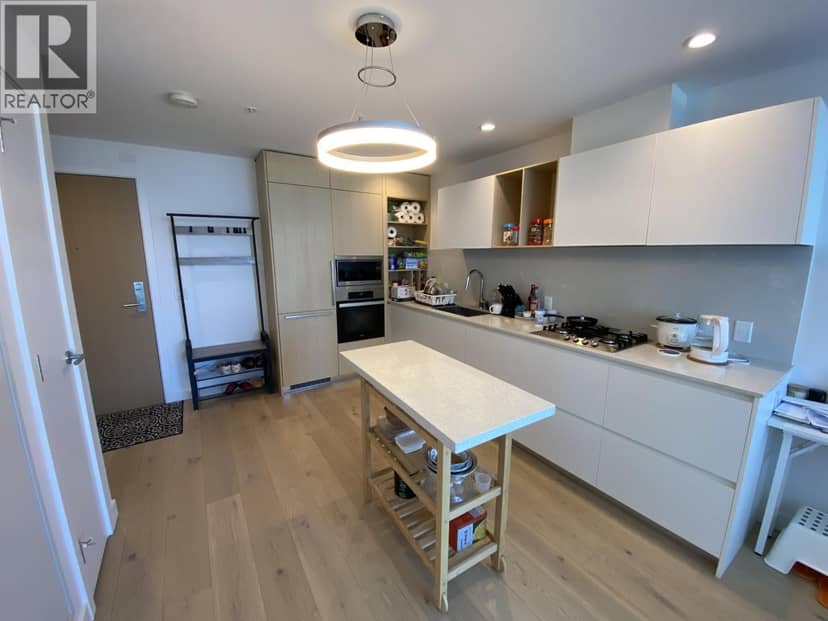 3203 6000 MCKAY AVENUE, Burnaby