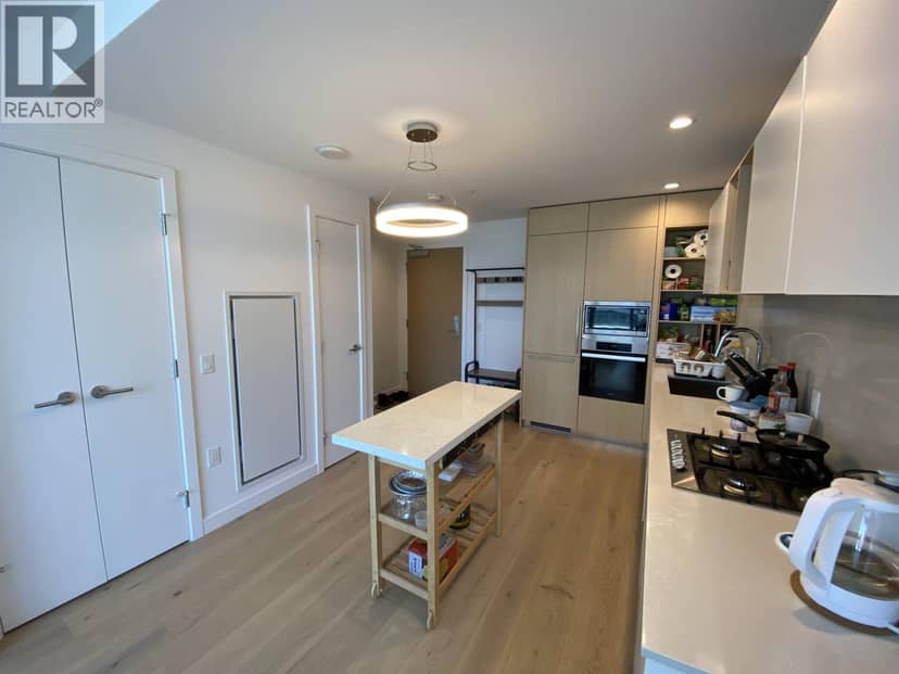 3203 6000 MCKAY AVENUE, Burnaby, photo 2