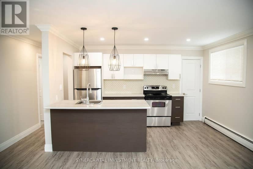 125 - 145 - 165 - 185 Catherine Street — photo 12 of 40