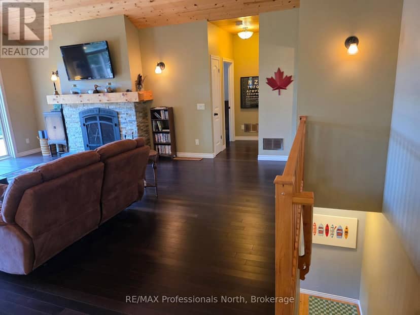 98 Lynx Drive — photo 8 of 40