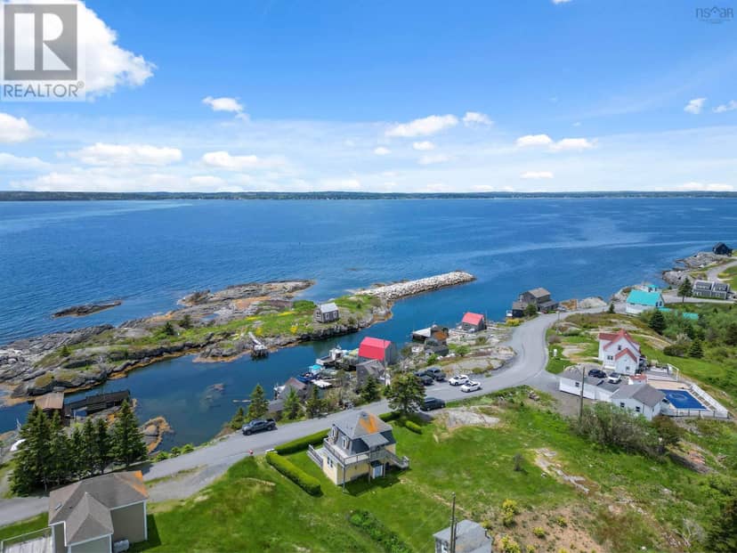 125 The Point Road, Blue Rocks, photo 2