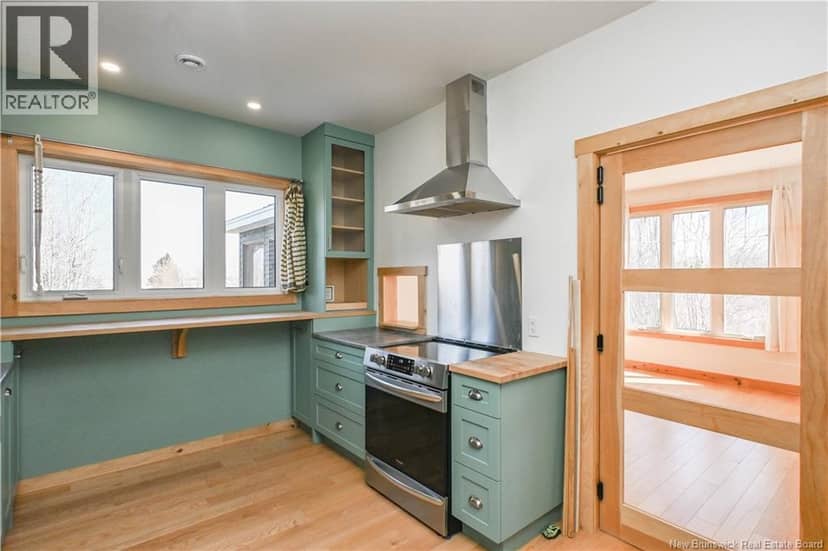 441 Saulnier Est Street — photo 19 of 39