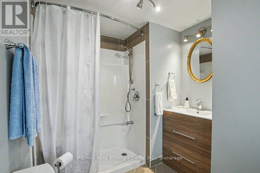 51 Schade Street — photo 23 of 40
