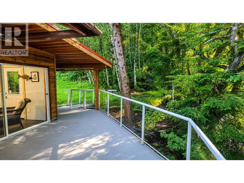 593 BEACH ROAD, Skidegate/Sandspit, photo 6