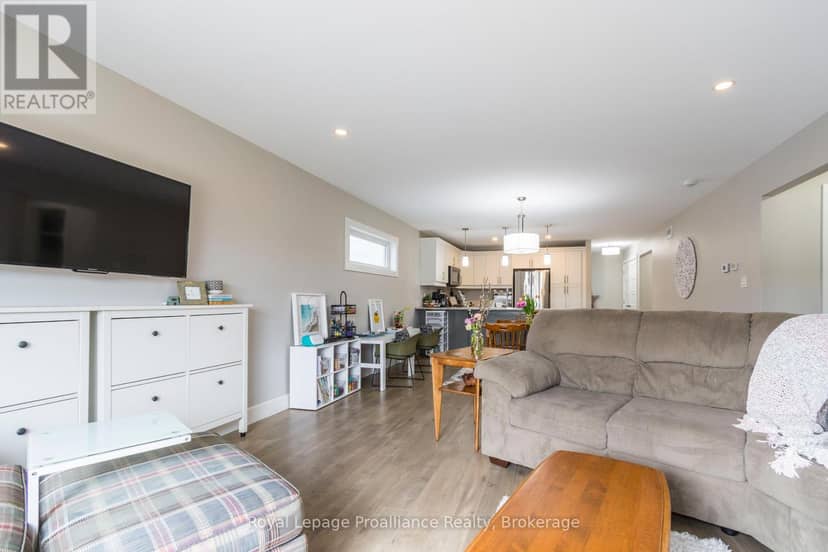 92 Meagan Lane — photo 13 of 30