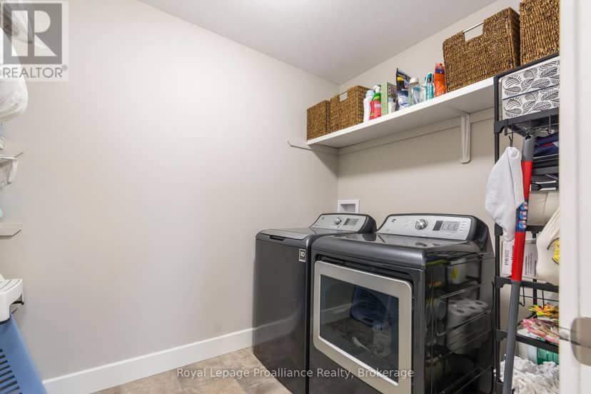 92 Meagan Lane — photo 17 of 30
