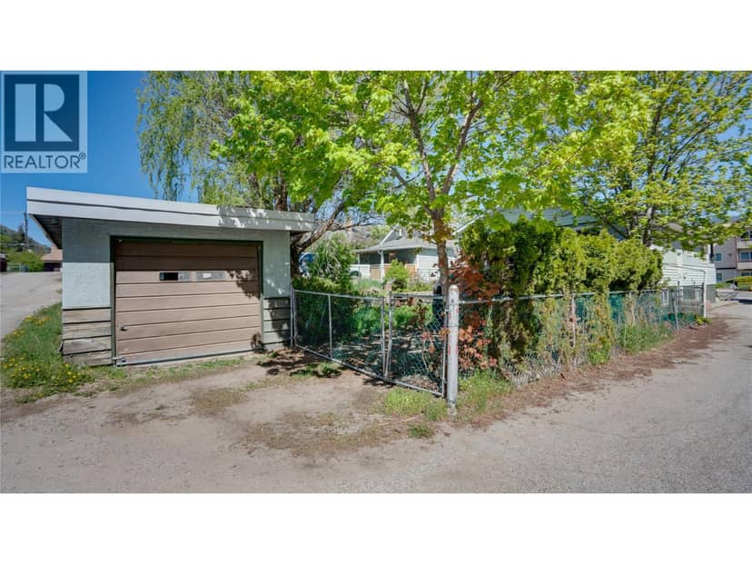 3004 37 Street, Vernon, photo 5
