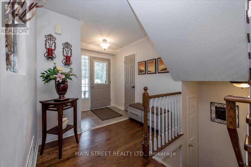 128 Tunbridge Road — photo 5 of 25