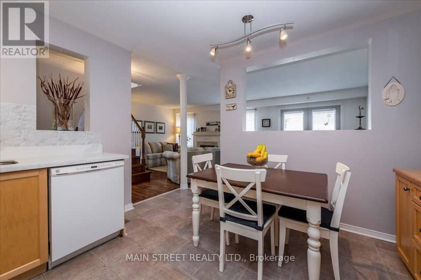 128 Tunbridge Road — photo 7 of 25