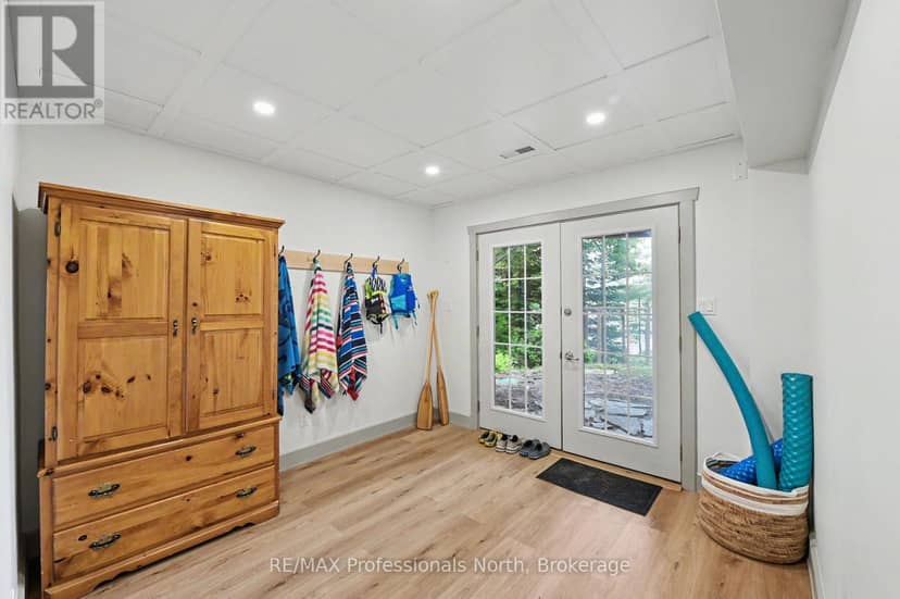 1015 Bluestone Lane — photo 40 of 40