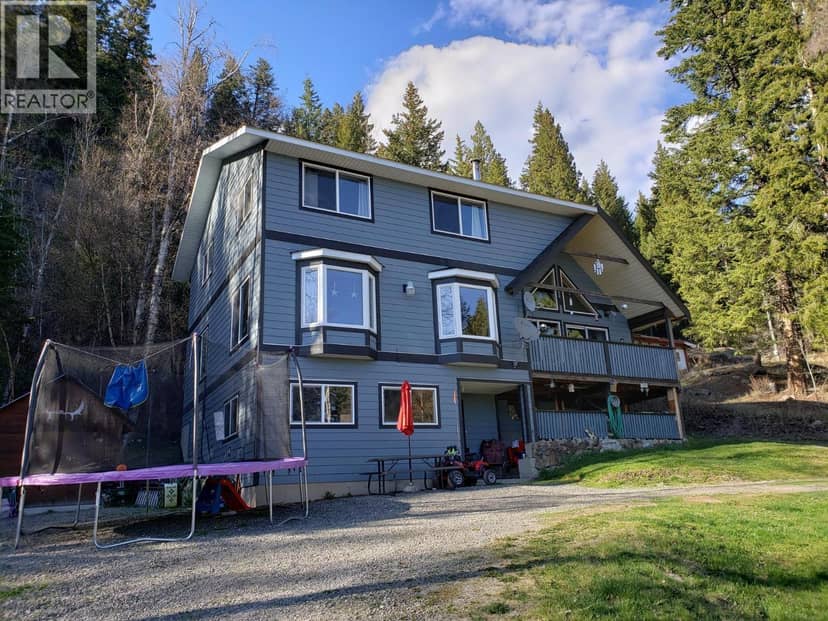 7589 JULSRUD ROAD, Lone Butte