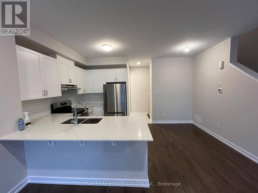 540 Oldenburg Avenue, Ottawa, photo 2