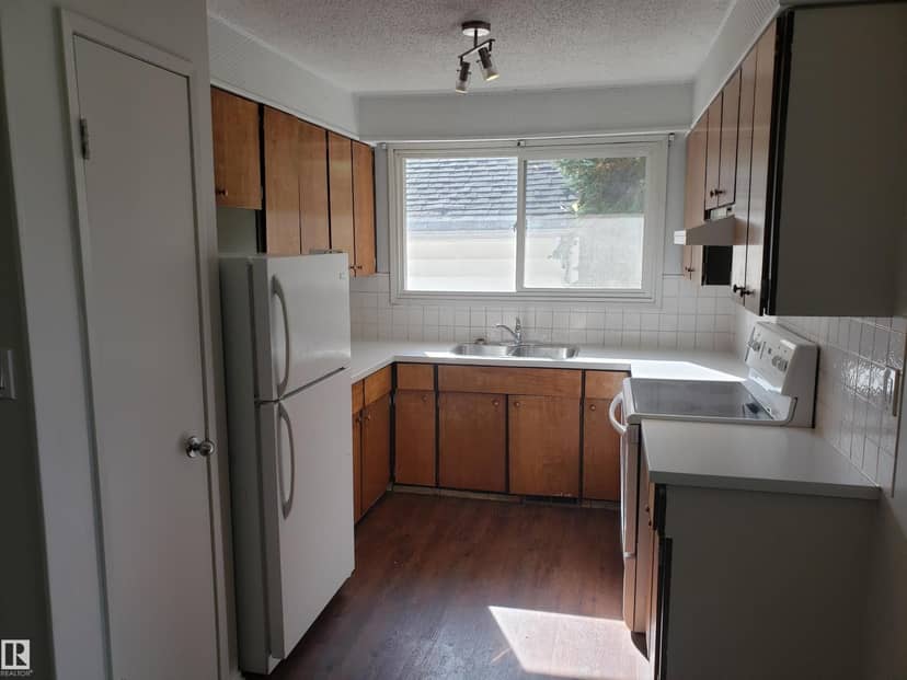 10219A 155 ST NW, Edmonton, photo 4