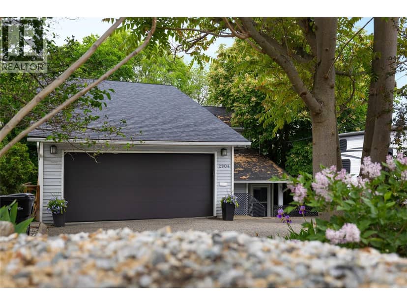 2904 24 Street, Vernon