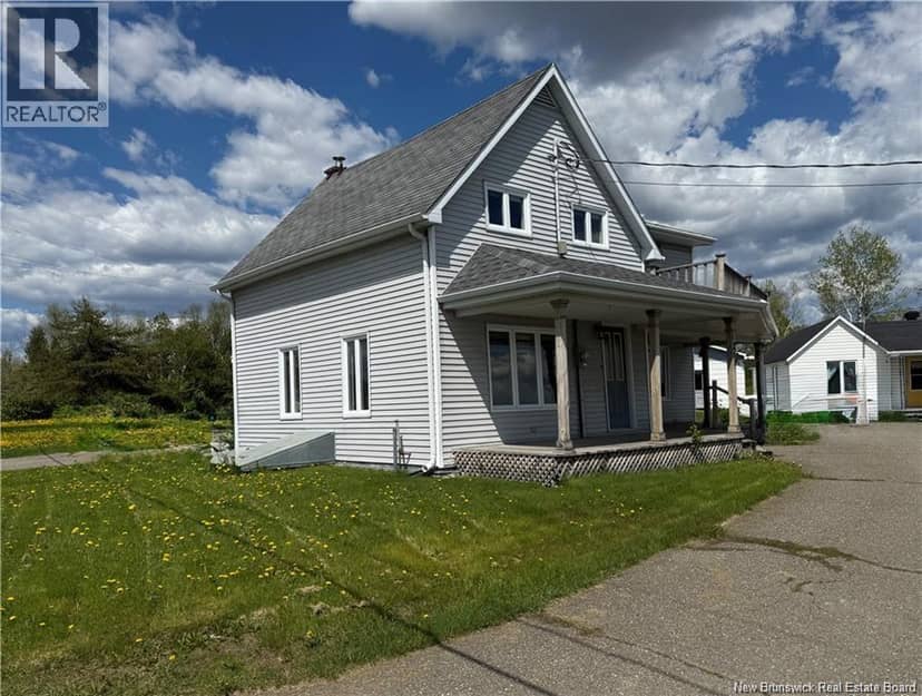 12 Soucy Lane — photo 3 of 33