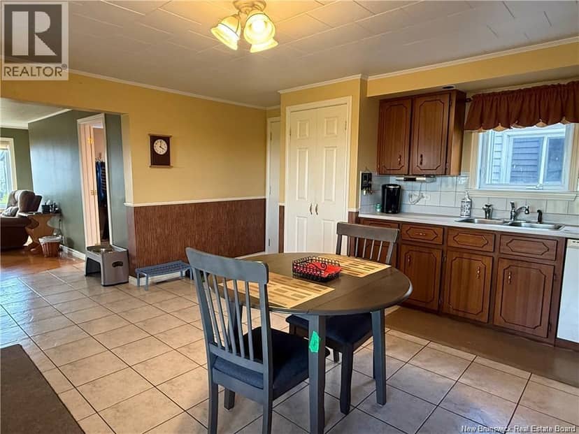 12 Soucy Lane — photo 7 of 33