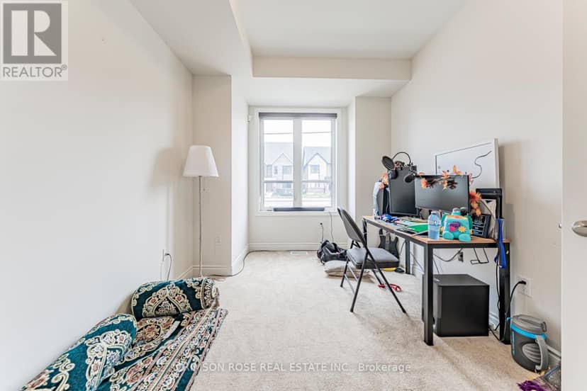 3231 Sixth Line — photo 7 of 40
