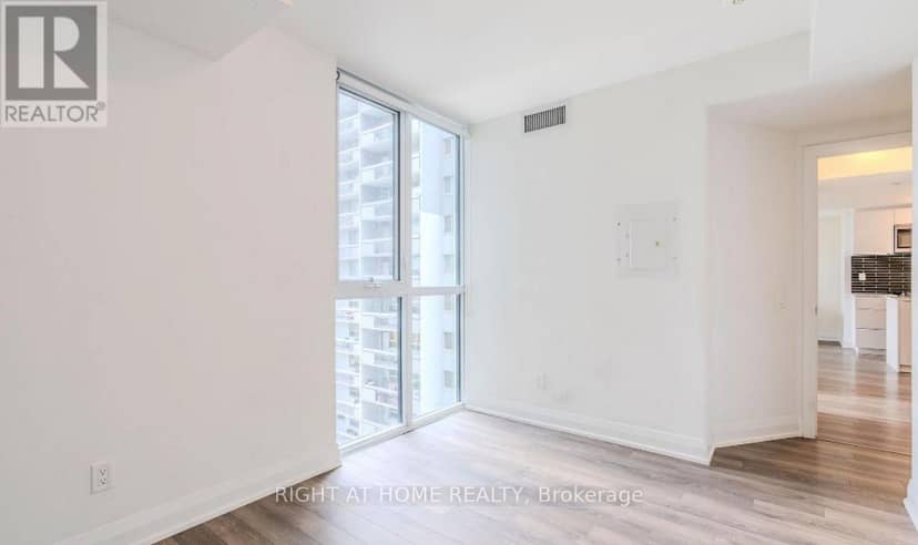 1801 - 1461 Lawrence Ave W Avenue — photo 19 of 31