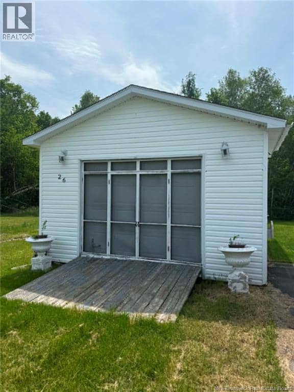 26 Crosby Crescent — photo 18 of 18