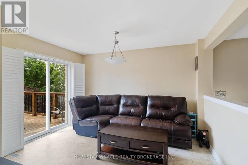 3237 Bayham Lane — photo 17 of 40