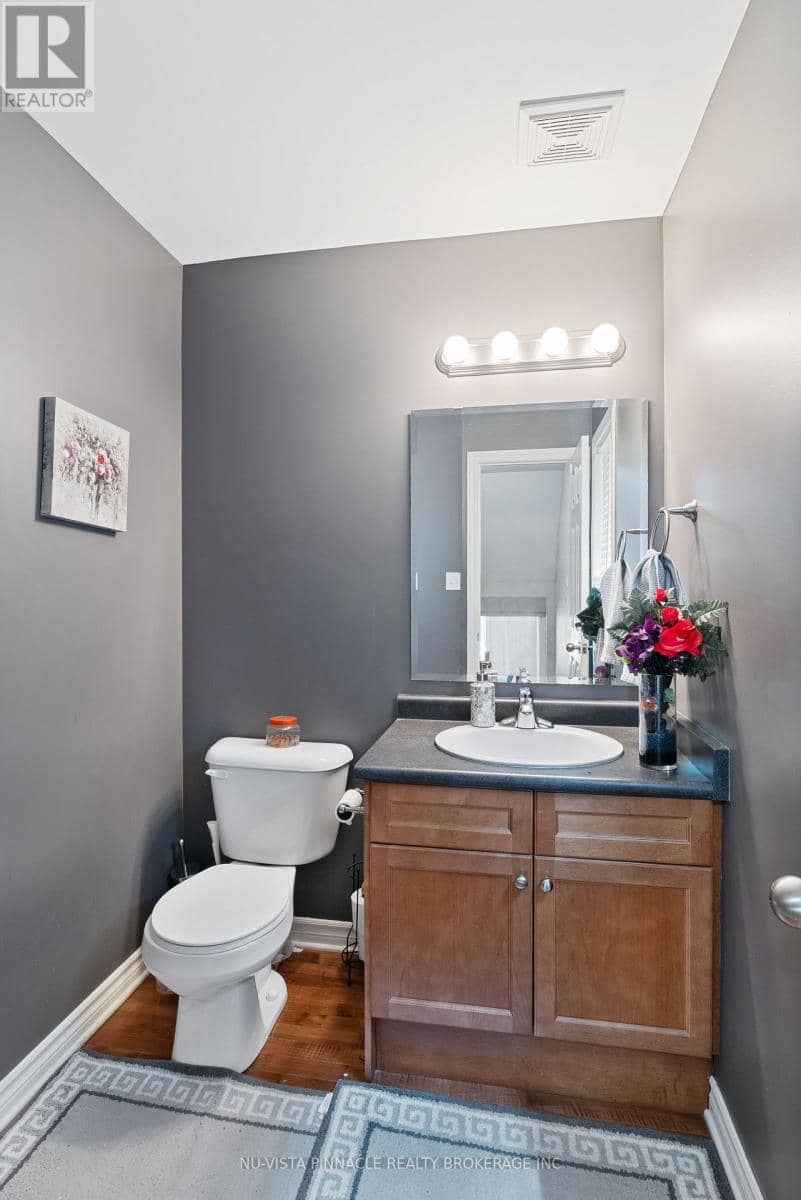 3237 Bayham Lane — photo 18 of 40