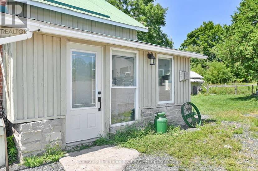 495 Barker Road — photo 11 of 40