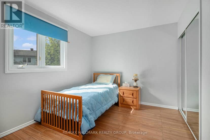 270 McEachern Crescent — photo 23 of 35