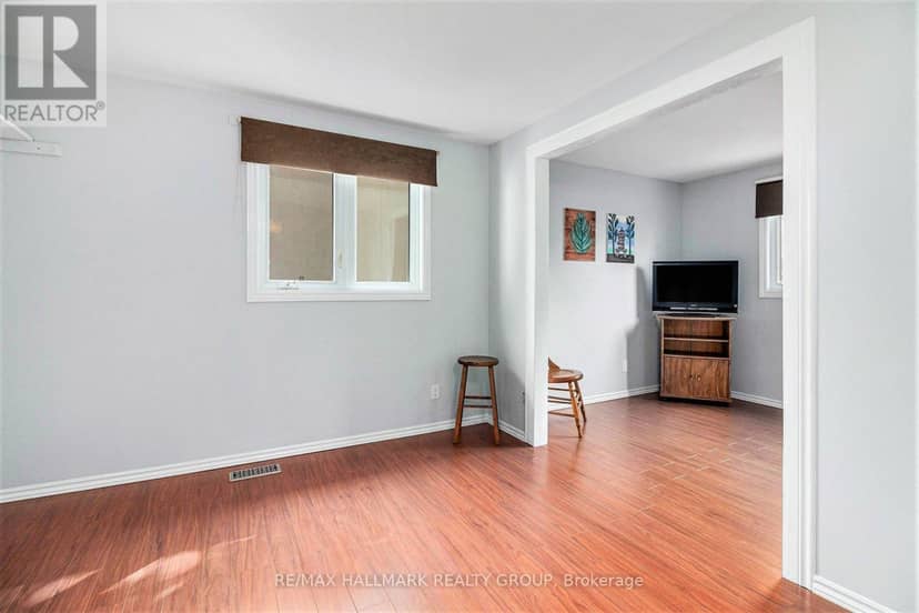 270 McEachern Crescent — photo 18 of 35