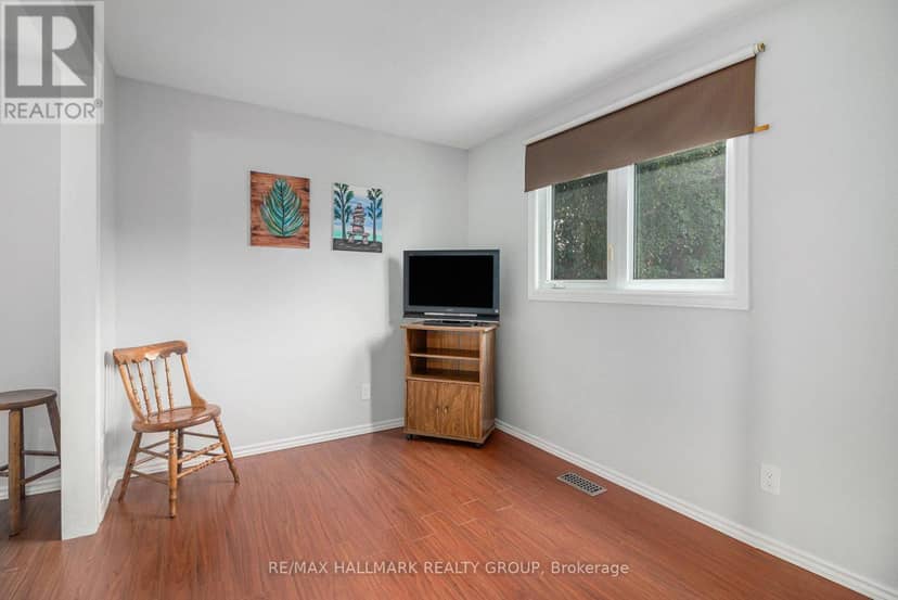270 McEachern Crescent — photo 20 of 35