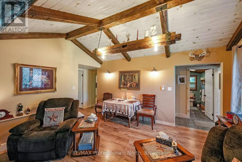 203 Burleigh Street — photo 19 of 40
