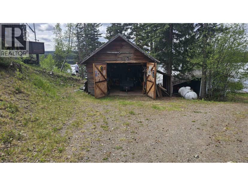 19103 NORMAN LAKE ROAD, Prince George, photo 2