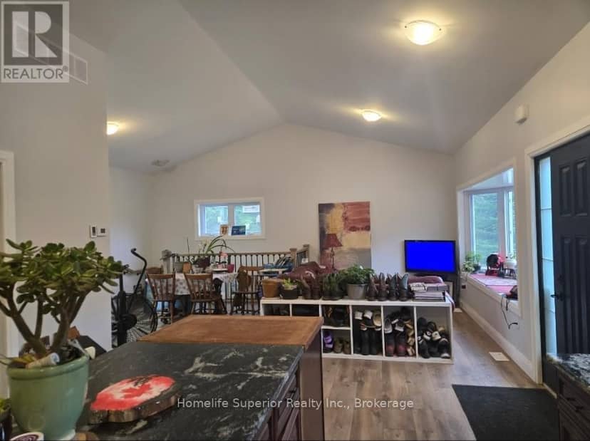 5497 County Rd 46, Havelock-Belmont-Methuen, photo 5