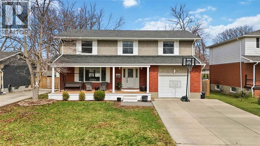 1104 Cathcart Boulevard — photo 3 of 40