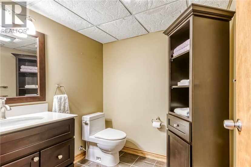 647 Kirkwood Drive — photo 40 of 40