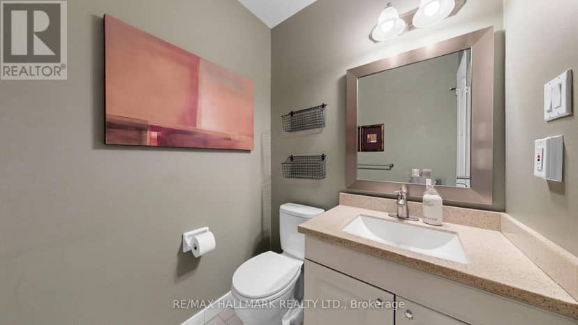 402 - 49 Queen Street E — photo 28 of 40