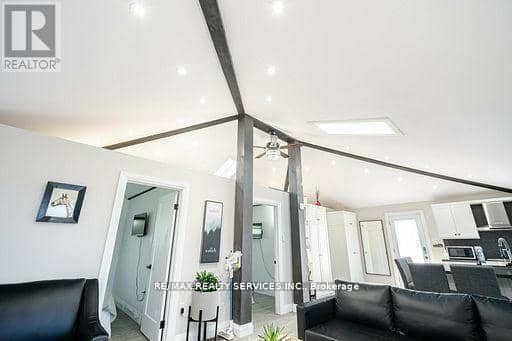 28 Eldonia Road — photo 21 of 40
