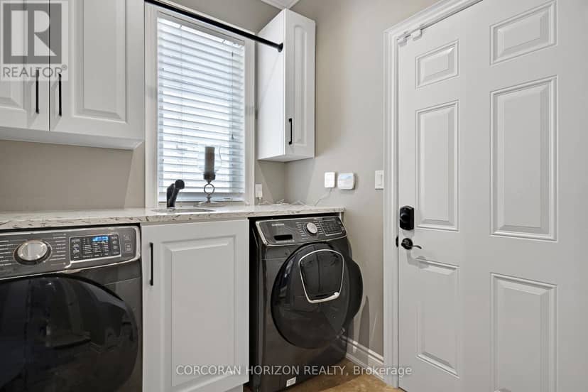 8 - 258 Edgewater Crescent — photo 21 of 40