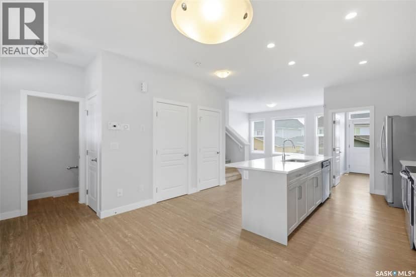 251 Newton LINK — photo 11 of 40