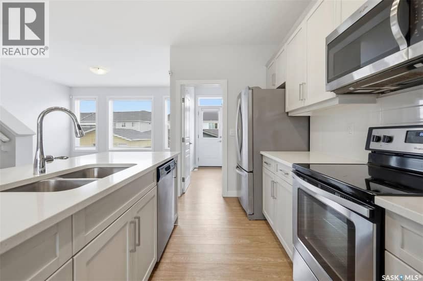 251 Newton LINK — photo 13 of 40