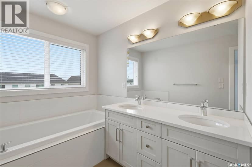 251 Newton LINK — photo 25 of 40