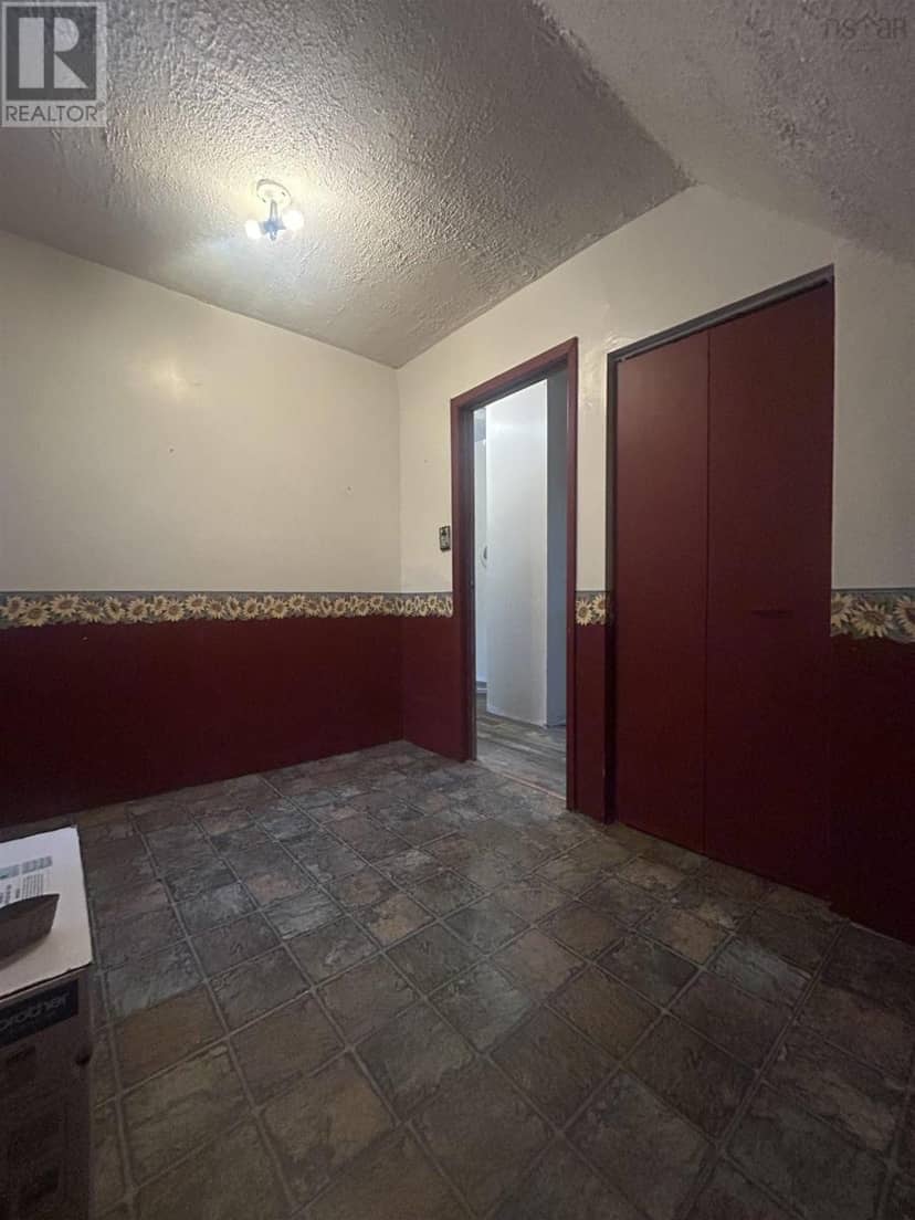 78 High Street — photo 16 of 23